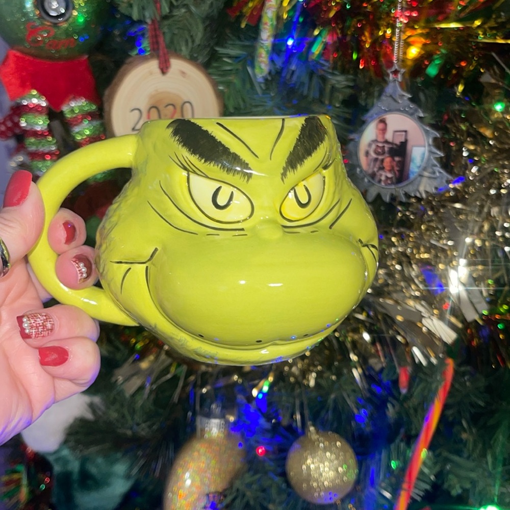 New Grinch Mug - Picture 1 of 2